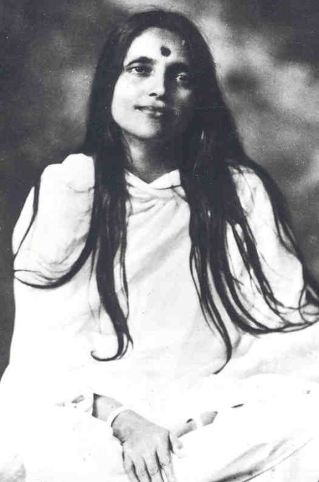 Anandamayi Ma portrait